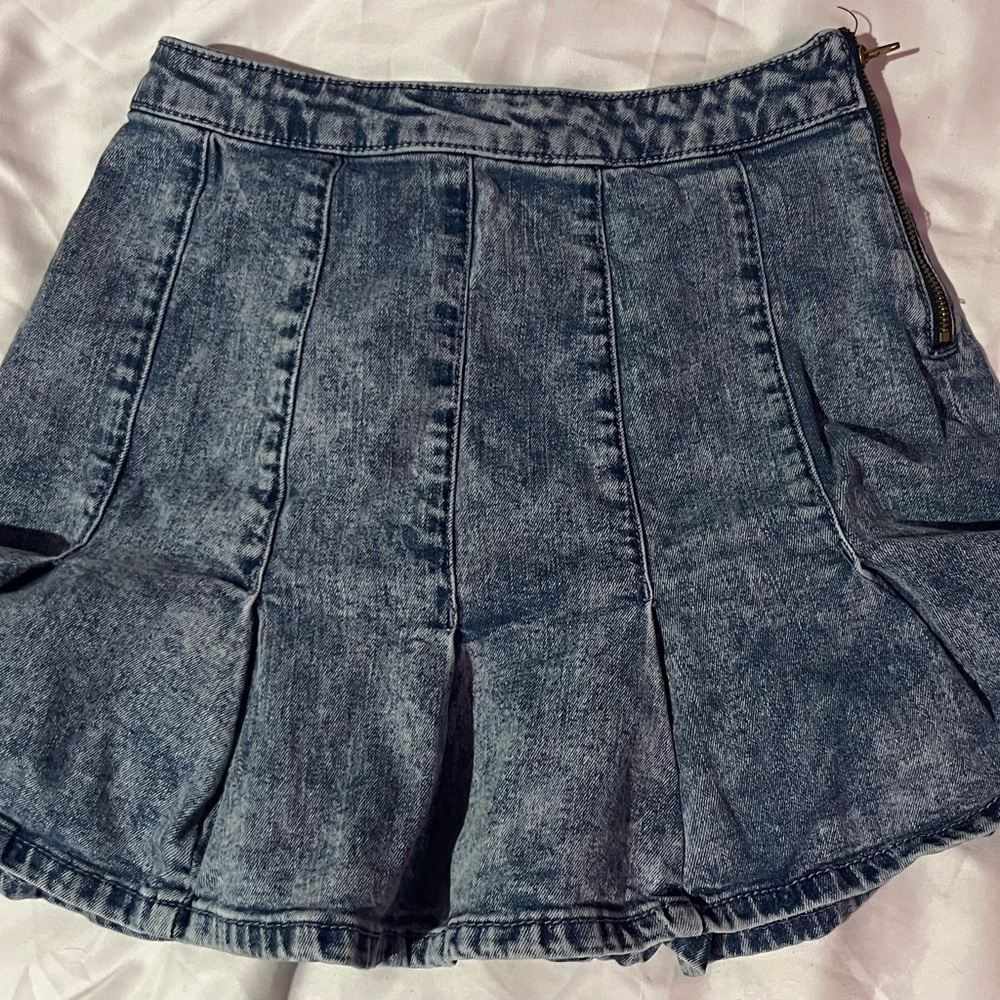No Boundaries Pleated Mini Skirt